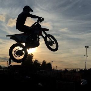 Meet your Posher, Levi